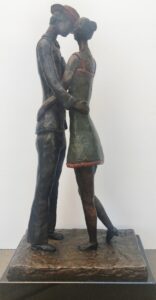 {je_artwork_artwork_medium_id}  {je_artwork_artwork_category_id} titled Kissing Couple